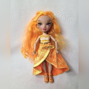 Rainbow High Doll Meena Fleur Doll